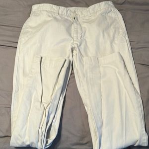 Vineyard Vines white/tan chinos. Men’s size 32x32